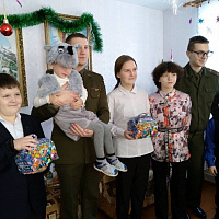 Дарим тепло детям