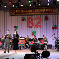 С праздником, гвардейцы!