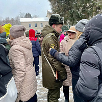 На верность Родине клянёмся!