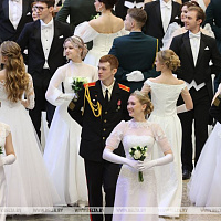 Новогодний бал для молодежи прошел во Дворце Независимости