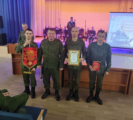 Подведены итоги состязаний на лучший танковый и мотострелковый экипажи
