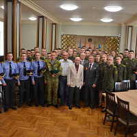 Крепить народное единство
