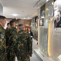 Экскурсия для военнослужащих