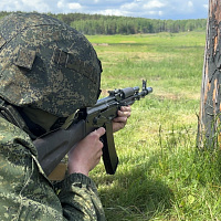 Занятия по боевой подготовке с военнослужащими 120 омбр