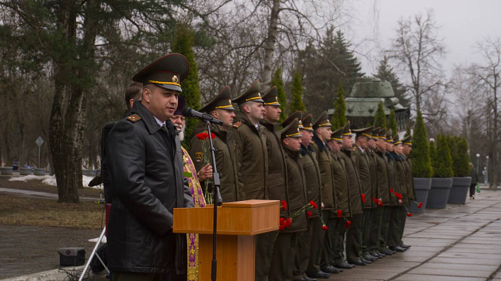 Торжественный митинг по случаю 84-й годовщины со дня образования 120 омбр