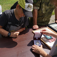 Витебские десантники посетили детский оздоровительный лагерь «Липки»