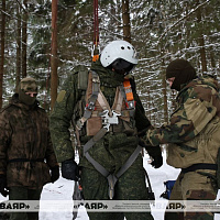 Занятия по выживанию для лётного состава Военно-воздушных сил