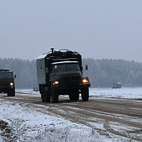 Новое пополнение военных водителей преодолело 50-километровый марш