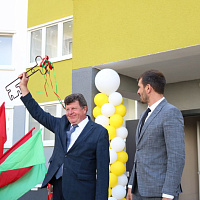 Новый дом для военнослужащих открыли в Жодино