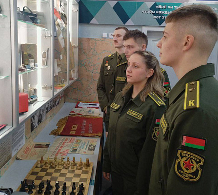 Экскурсия для курсантов военно-медицинского института в БГМУ