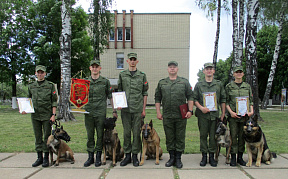 Конкурс на лучшего специалиста служебного собаководства Вооруженных Сил «Верный друг»