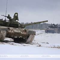 Занятия по огневой подготовке на полигоне Лепельский