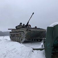 Тест-драйв танков для курсантов