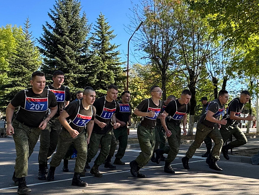 Смотр спортивно-массовой работы в 60 опс