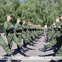 Новобранцы 30 ождбр осваивают азы военной науки