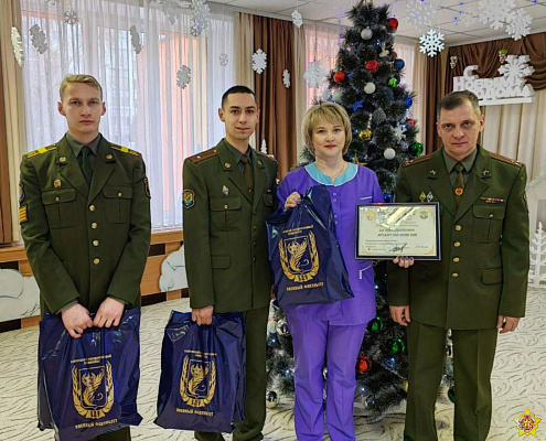 По хорошей традиции