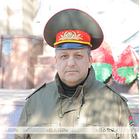 Командный состав тыла Вооружённых Сил возложил цветы к обелиску погибшим военнослужащим и гражданским лицам