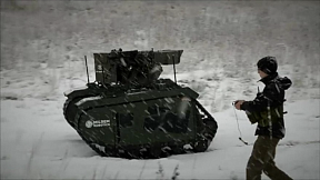 Армия Латвии покупает робота, беспилотники и внедорожники
