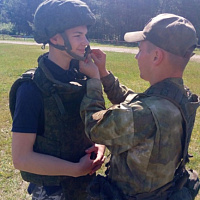 Военнослужащие ССО организовали праздник для школьников  