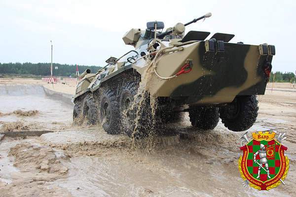 Откроет сапёр «ворота» – пройдут через них танки и пехота