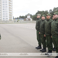 В Минской военной комендатуре проходят занятия с новым пополнением