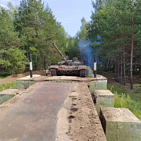 Занятие по вождению боевых машин