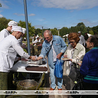 Празднование Дня танкистов  —  это всегда вкусная солдатская каша!