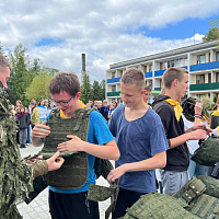 Курсанты Военной академии организовали интерактивные площадки для школьников