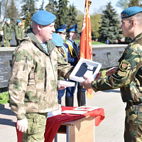 Торжественно проводили в запас