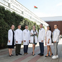 Во всем быть первым