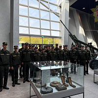 Курсанты Военной академии посетили музей