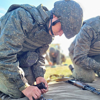 Брестские десантники выполнили нормативы по основным предметам боевой подготовки