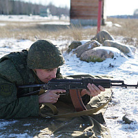 В воинских частях и соединениях продолжаются занятия по боевой подготовке
