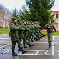 Подготовка нового пополнения в воинских частях идёт по плану