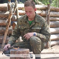 На базе одного из соединений ССО действует круглосуточный лагерь для трудных подростков «Призывник»