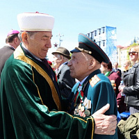 Цветы к Вечному огню