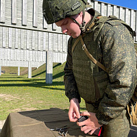 Военнослужащие нового пополнения 1146 зрп выполнили упражнения начальных стрельб