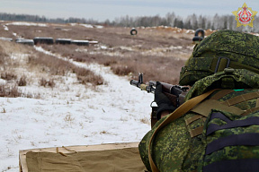 Курсанты Военной академии Республики Беларусь выполнили упражнения стрельб