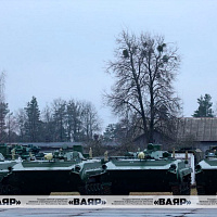 Торжественное вручение техники связи в 619 бхрмусс