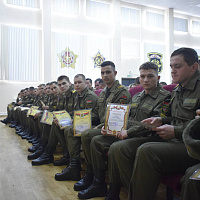 Генерал-майор Юрий Шаплавский поблагодарил увольняемых в запас военнослужащих срочной службы