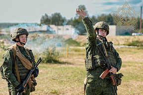 С курсантами Военной академии Беларуси проходят занятия по тактической подготовке