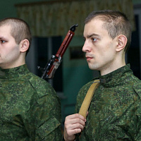 Среди врученных образцов – и новая техника!