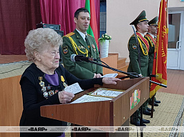  Связисты поздравили с грядущим праздником участницу Великой Отечественной войны