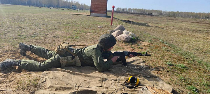 Занятия с военнослужащими 7-го инженерного полка