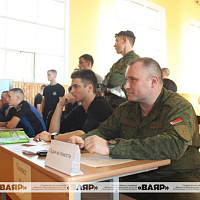 В Гродненском гарнизоне стартовал чемпионат войск ЗОК по гиревому спорту