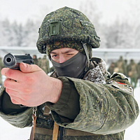 Занятия по огневой подготовке с военнослужащими 65 автбр