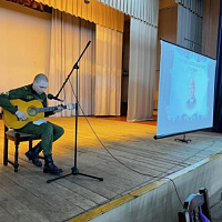 Поэзии чарующие строки