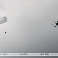 Военнослужащие 5-й отдельной бригады специального назначения выполнили десантирование на воду из вертолета Ми-8МТВ-5