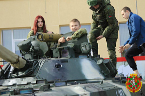 В Военной академии Республики Беларусь прошёл день открытых дверей