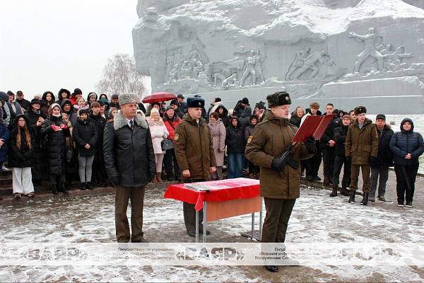 Церемония принятия присяги в Брестской крепости